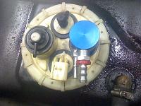 Fuel supply and return on a 97-1024092330a.jpg