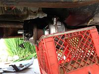 Cast Iron tailhousing leak and one person transfercase removal-milk-crate-tranny-jack1.jpg