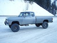 Who has BIG tires on their 1st gen?-p1251530.jpg
