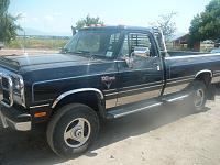 1st gen w/24,000 original miles-p1010927.jpg