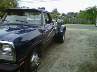 Just a couple small mods on a buddies truck-steves-truck1.jpg