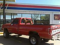 Info on and Pics of 4" lift with 33-35in tires-duke-12-smoke.jpg