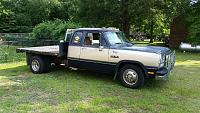 '92 D350 Rescue-img_1506.jpg