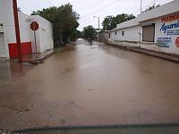 Rain in Phoenix-lago-atras-2.jpg