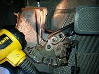 Ok, Let's adjust and repair our P-brake pedal-remove-cable.jpg