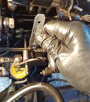 Throttle shaft play-0105171314.jpg