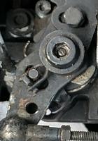 Throttle shaft play-1122160951_hdr.jpg
