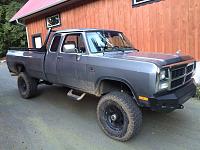 old pictures of a couple first gens i had including my current daily-grey2.jpg