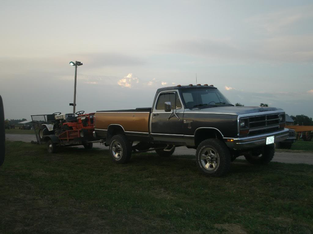 Name:  campcreekthresingshow007.jpg
Views: 147
Size:  54.4 KB