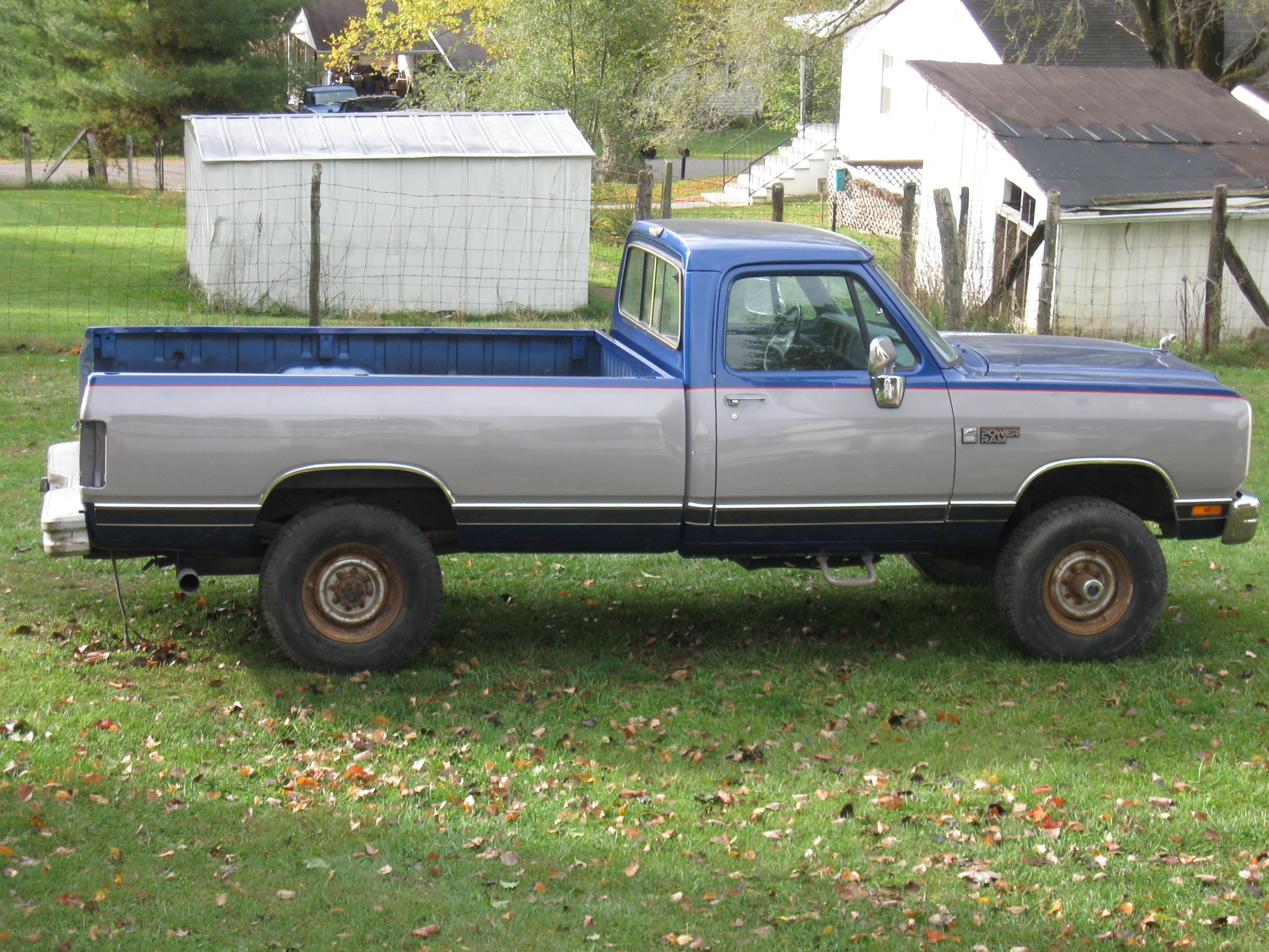 Name: bluebeastoutside010.jpg
Views: 1500
Size: 2.14 MB