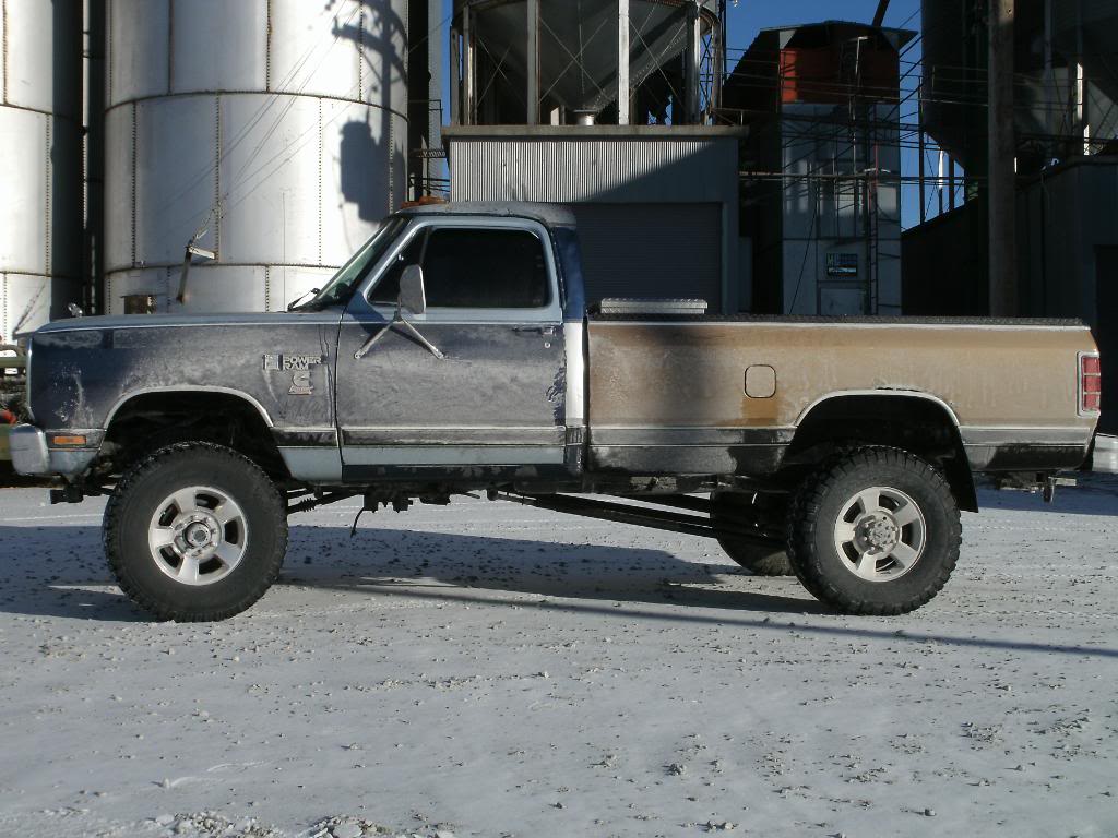 Name: Dodgepics002.jpg
Views: 118
Size: 115.5 KB