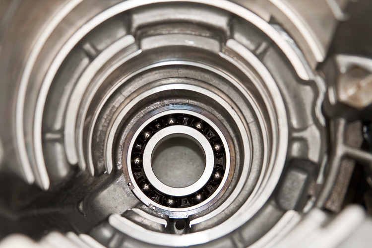 Name:  Rear-Output-Shaft-Bearing.jpg
Views: 4876
Size:  116.2 KB