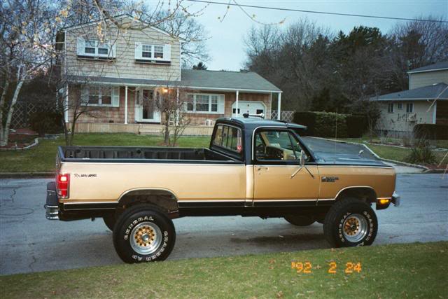 Name:  pitside.jpg
Views: 186
Size:  51.1 KB