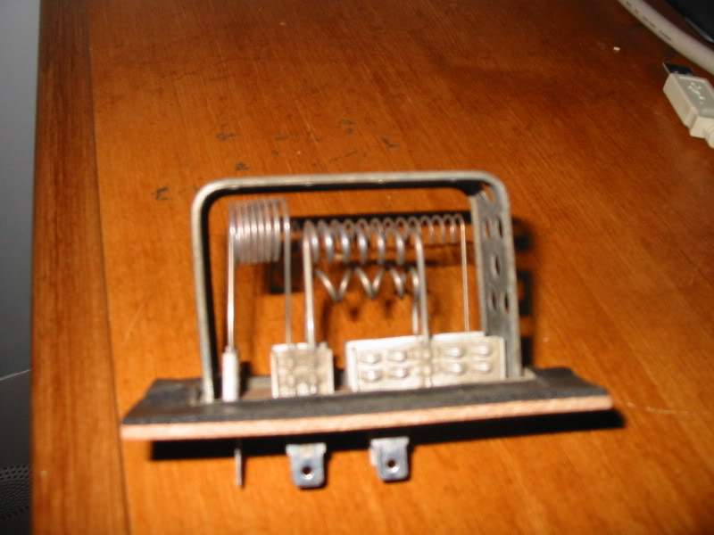 Name: Blowermotorresistor.jpg
Views: 8509
Size: 51.9 KB
