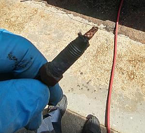 left wheel seal now leaking.-0511181121_hdr-1.jpg