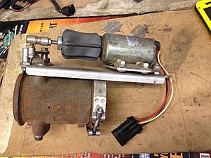 Running US Gear D-Celerator exhaust brake with only a relay and switch-eb.jpg
