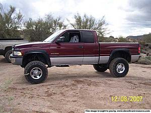 3rd gen flares on 2nd gen.-phil_dodge1.jpg