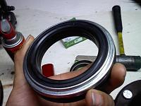Rear wheel seal-1102100737.jpg