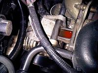 Oil leaking in Turbo area, and alternator 2004.5-img00006-20110606-0839.jpg