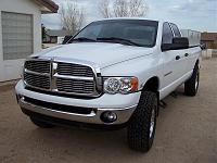 Please post pics of Leveling kit with 33's &amp; 35's-100_1817.jpg