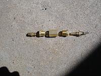 Cheap tranny temp sender adapter-dsc01395.jpg