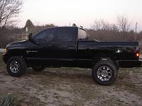 post pics of your lifted 05-dsc01076.jpg