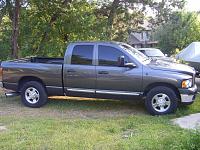 Got some new pics of the truck-me-152.jpg