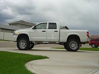 Looking for PICS of trucks with 20&quot; Rims-n600401899_1408356_9635.jpg