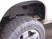 Installed Mopar Rear Fender Well Liners-dscn0886.jpg