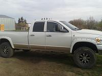 advice on buying this truck please!-20130512_190115.jpg