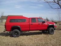pics of lifted mega cabs and crew cabs please!!-ford-dodge-004.jpg