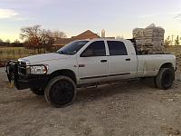 couple of pics of my 07 5.9 megacab longbed being used-12312008094.jpg