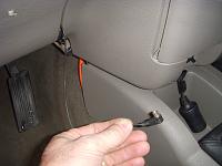 What does this plug look like it goes to?-cub-cadet-010.jpg