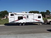 Pic's.... let's see what you guys are pullin'-toyhauler.jpg