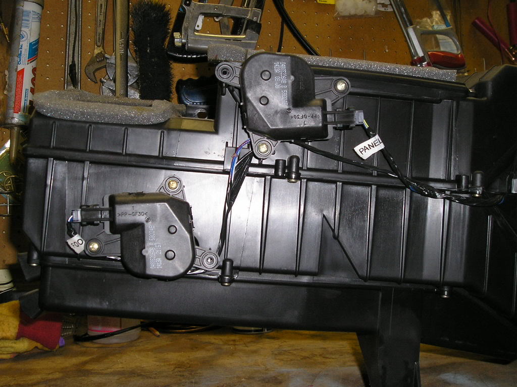 Name:  P1010606.jpg
Views: 8462
Size:  124.9 KB