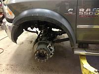 2013 5500 SRW pickup-front-axle-1.jpg