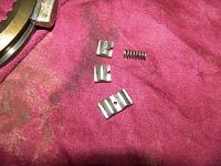 Broke some pieces in my tranny-syncro-key.jpg