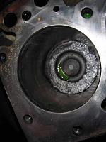 Few Pictures Of the  Back Pistons  With A twist guess what Block this is-dscn0321.jpg