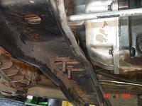 NV4500 in 2001 F350 clutch question-cross-member.jpg