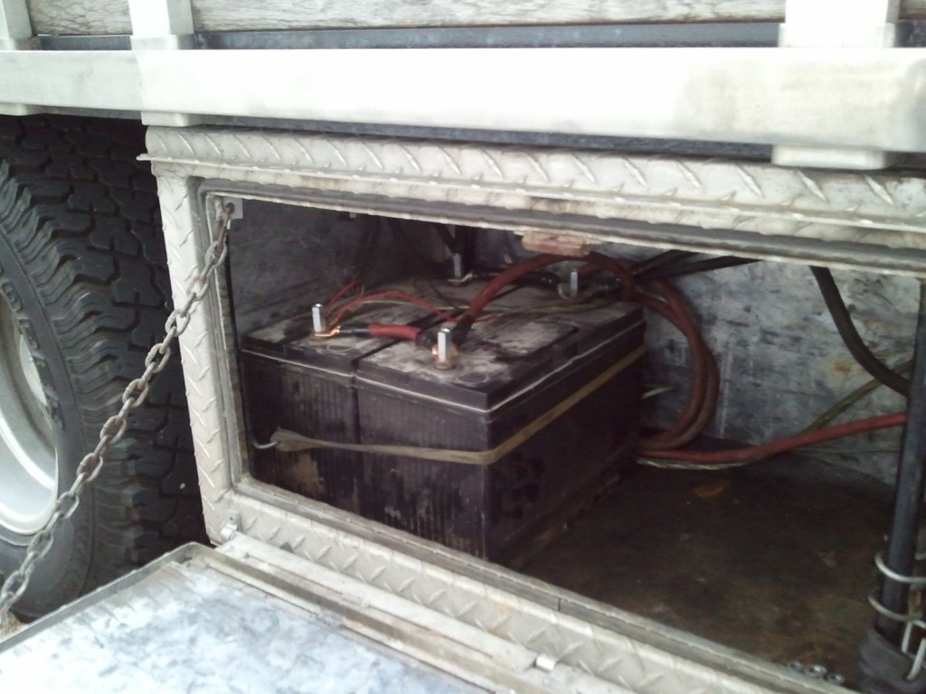 Name: 1347724279.jpg
Views: 352
Size: 148.9 KB