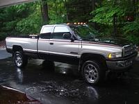 New to the forums, pics of my truck-plow-truck-104-2-.jpg