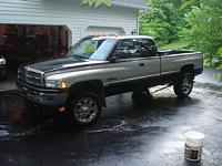 New to the forums, pics of my truck-plow-truck-107-2-.jpg