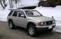 So THAT's where they're going to stick the new 4 cyl Cummins-isuzuwizard.jpg