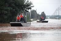 New to DTR from Florida-normal_05935-two-rescue-airboats-search-victims.jpg