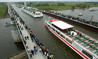 Water Bridge-att4998681.jpg