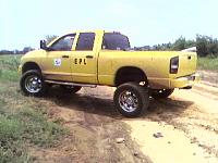 took pics today....bored now...enjoy-photo0070.jpg