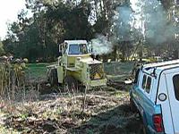 I'm stuck, FD is stuck, FD front loader stuck-p1020046.jpg