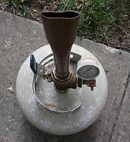 old 20lb propane bottles-pict0004.jpg
