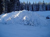 Who has the most snow???-pb120016.jpg