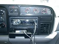 guages in cup holder location-01010005.jpg